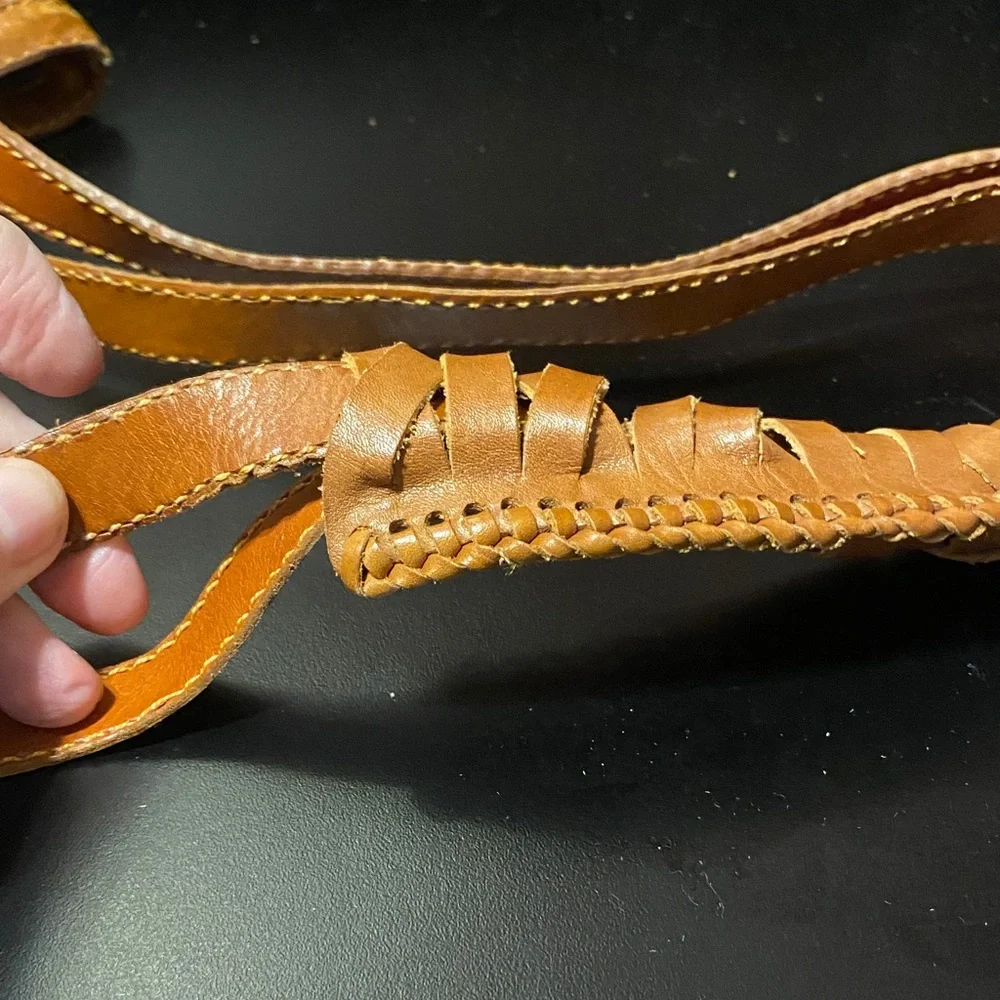 Elegant Brown Woven basket style Leather Shoulder Bag